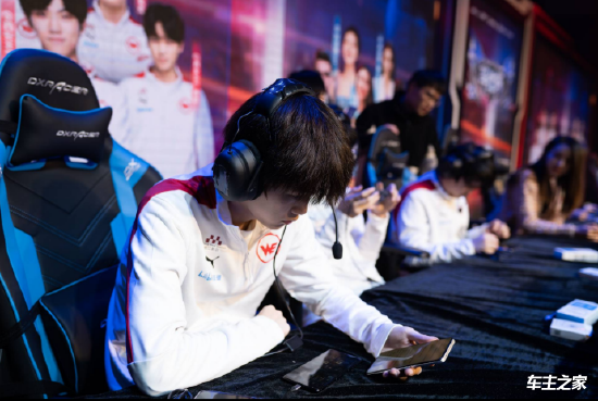 快船靠个人 快船靠个人